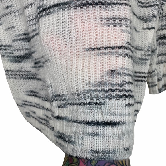 Torrid Open Knit Mock Neck Turtleneck Sweater L 12 - Picture 3 of 7